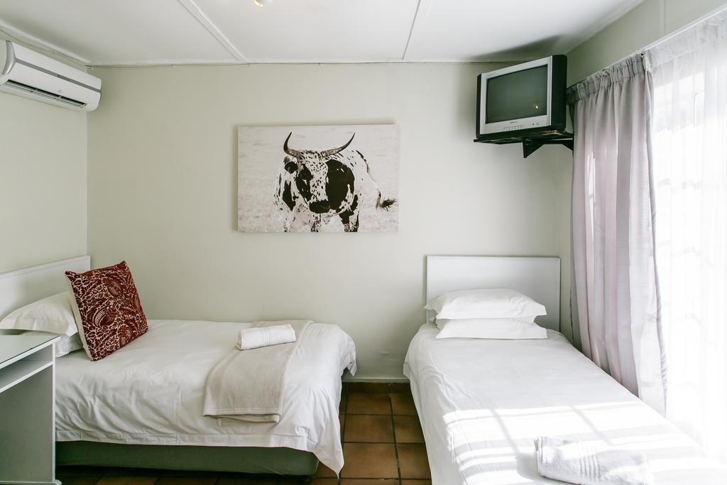 Wagon Wheel Country Lodge Beaufort West Luaran gambar